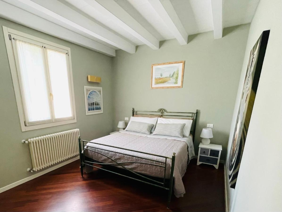 Desehouse Apartment Десенцано дел Гарда Екстериор снимка
